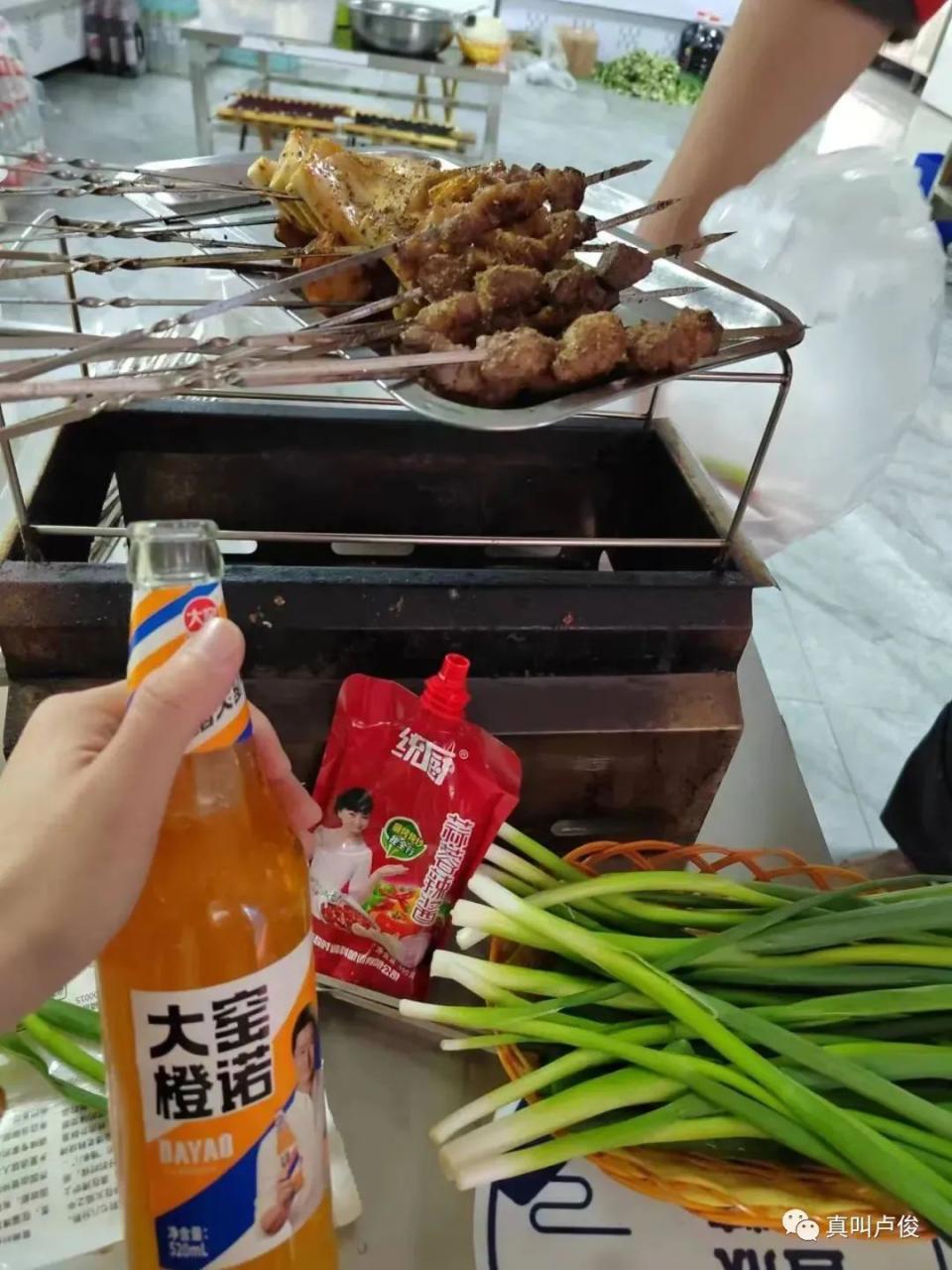 我实地去了趟淄博,现场比想象的更夸张