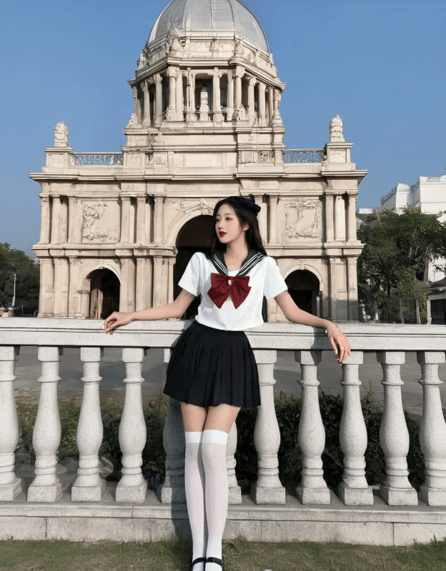颠覆你认知的AI修图——阿里绘蛙!换模特、换服装、换背景都如此简单!